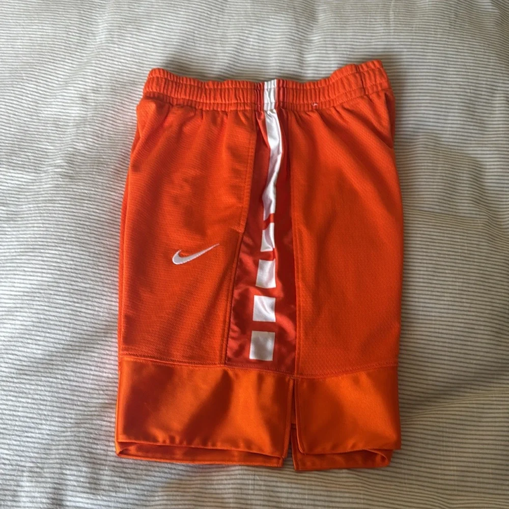 Nike Dri-FIT Elite 23 Basketball Shorts- brand new